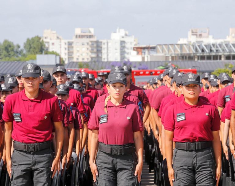 Las Mujeres Van Ganando Terreno En La Policía De La Ciudad Noticias Para La Ciudad 9637